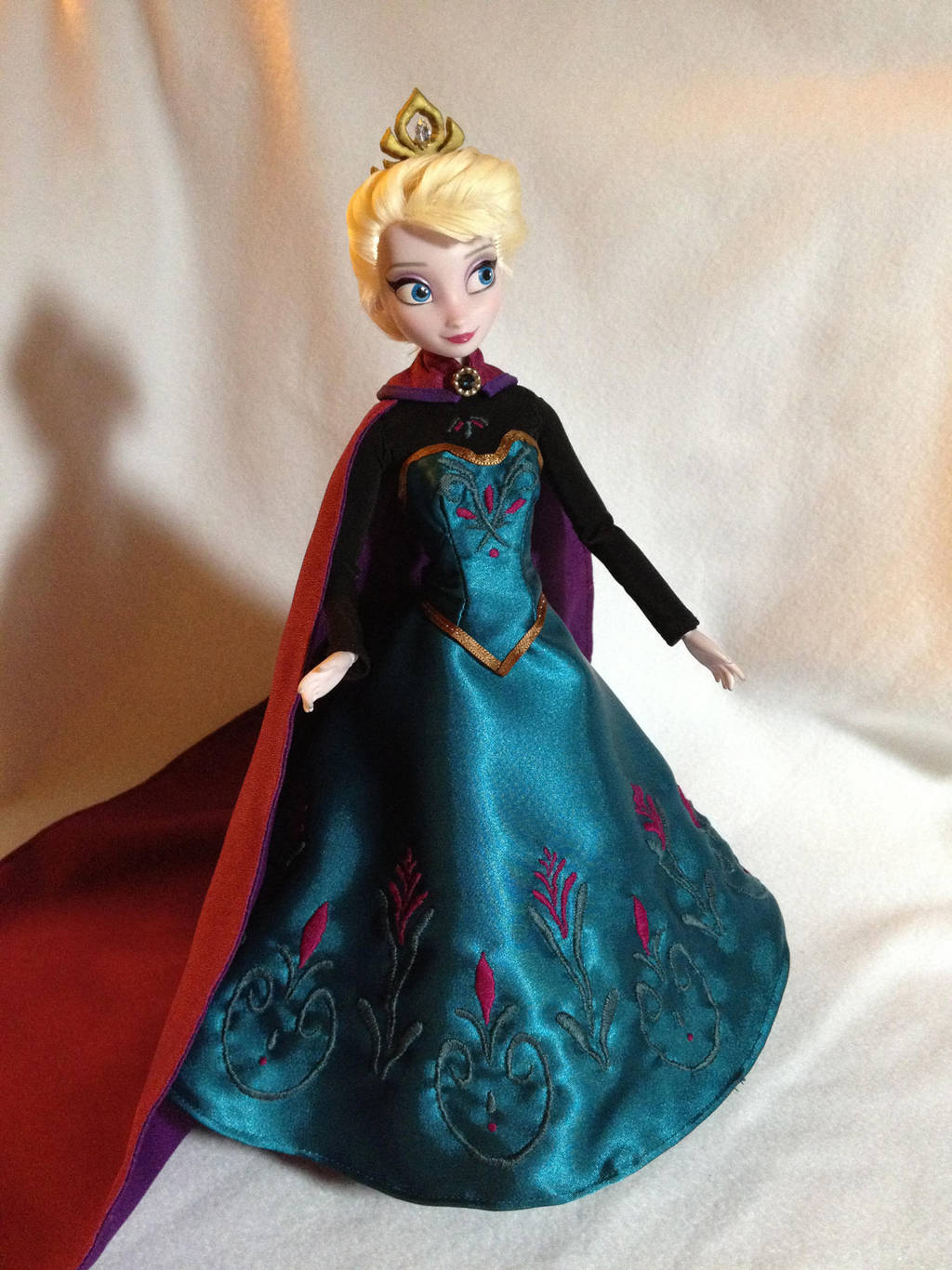 Custom Frozen Elsa Coronation Doll by daphnetails