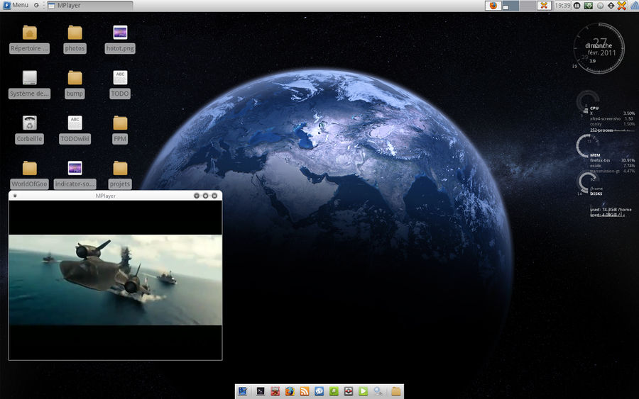 Desktop March 2011 by frugalware