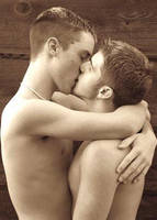 'the kiss' by gaystaightaliance