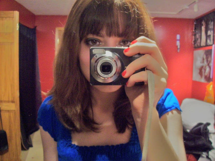 Faceless by Emi-Rocker-Pixie