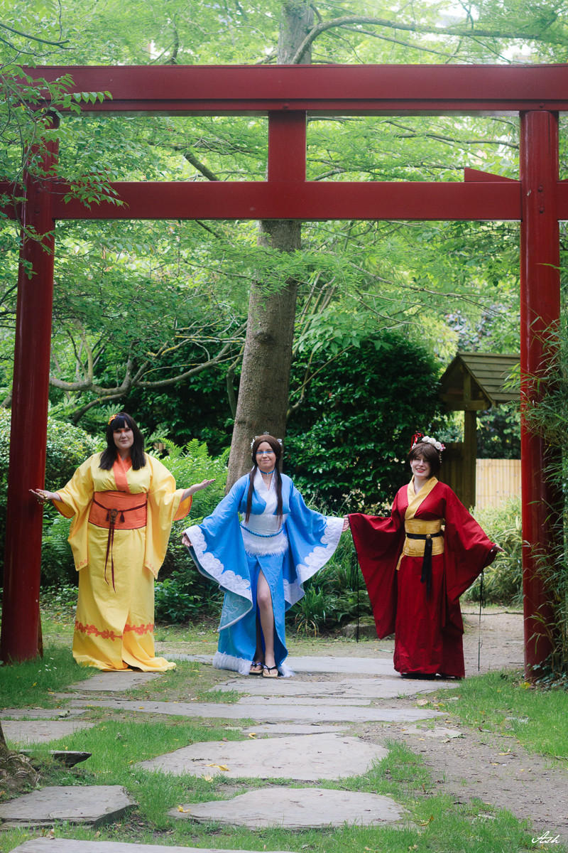 Welcome to our lands, humans! by Yuli-chan