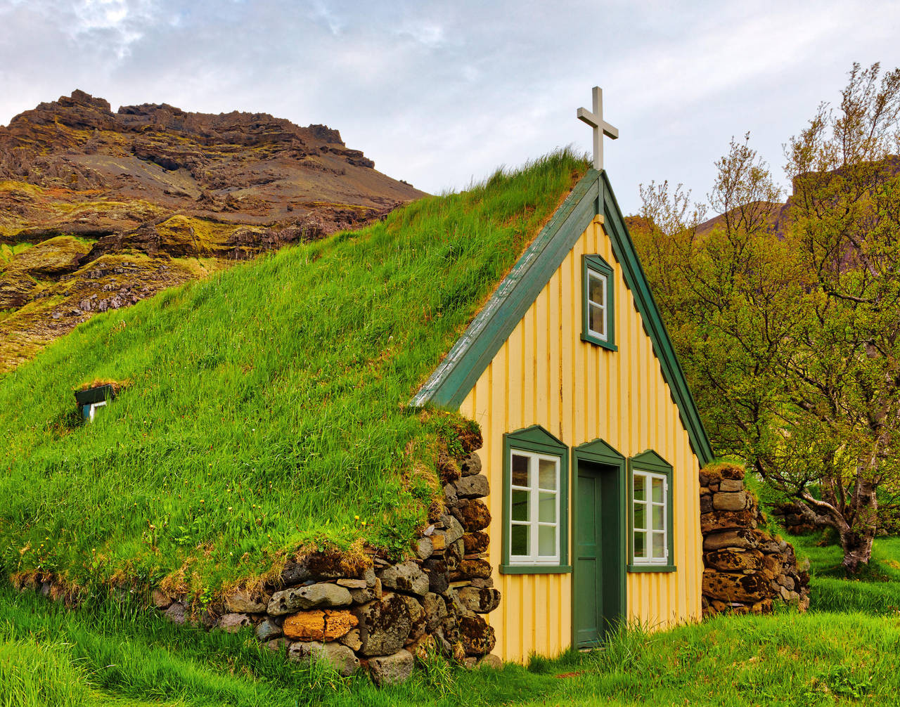 Hof Turf Church by somadjinn