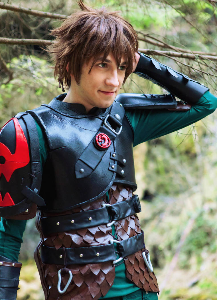 Hiccup Cosplay How To Train Your Dragon 2 Httyd2 By Lowlightneon On