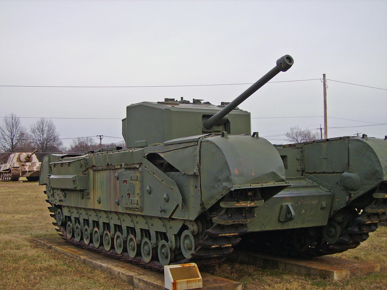 Churchill Tank by DarkWizard83