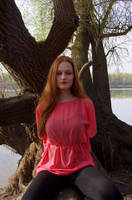 die rote Baumfee by Pippa-pppx