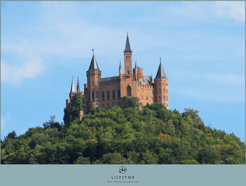 Castle by LilyStox