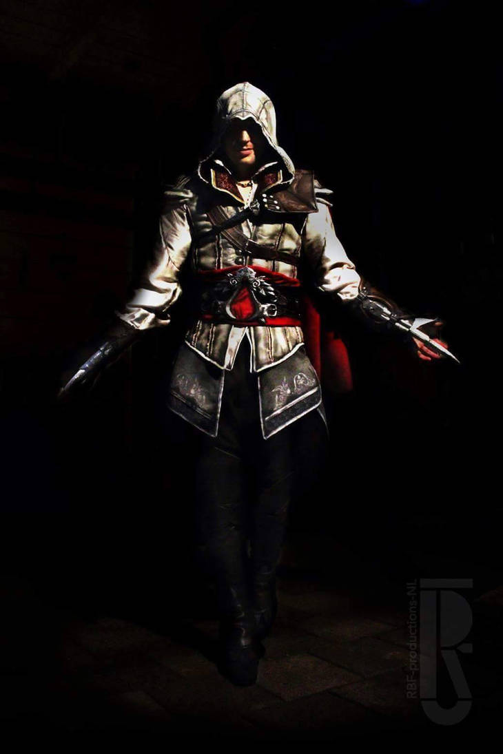 AC2 - Ezio Auditore Da Firenze Cosplay Costume by RBF-productions-NL