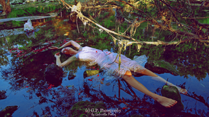 Floating by schneeweiss-blutrot