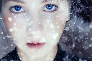 Waiting for the winter by little-moonshine