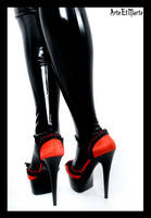 Red shoes by ArteEtMarte