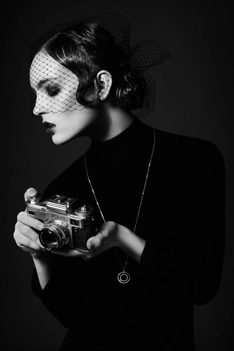 Obscura by Avine