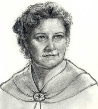 Molly Weasley by LMRourke