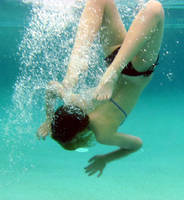 making a splash. by fyrespryte