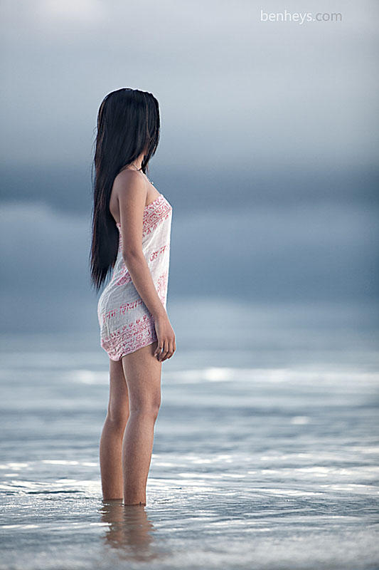 A storm approaches by sifu