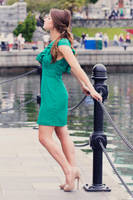 Pull Away by FDLphoto