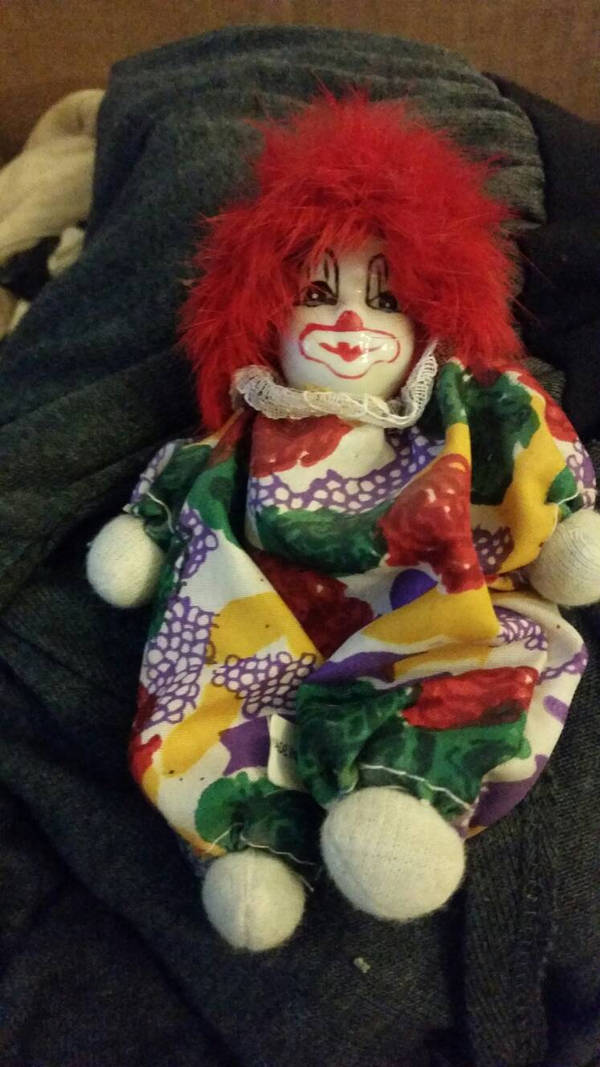 Tiny Clown by IsabellaMarie07 on DeviantArt