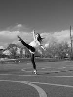 Leaning Kicks by MelissMySiss