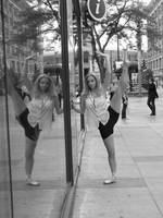 Dancing for those who pass by MelissMySiss