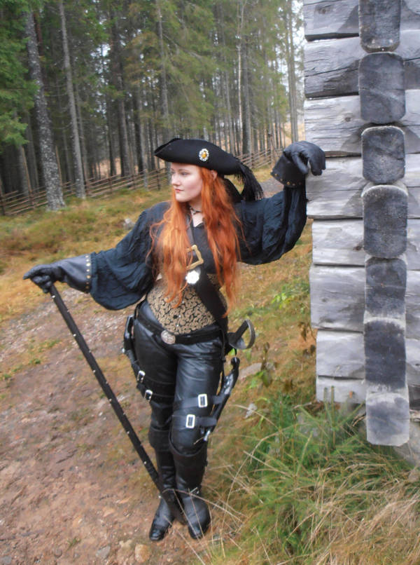 Captain Nyx Morningstar Shaagra by fairyfrog