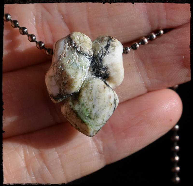 Lapis Exilis (Pendant in lampworked glass) by fairyfrog