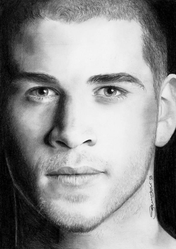 Liam Hemsworth by sammytvr