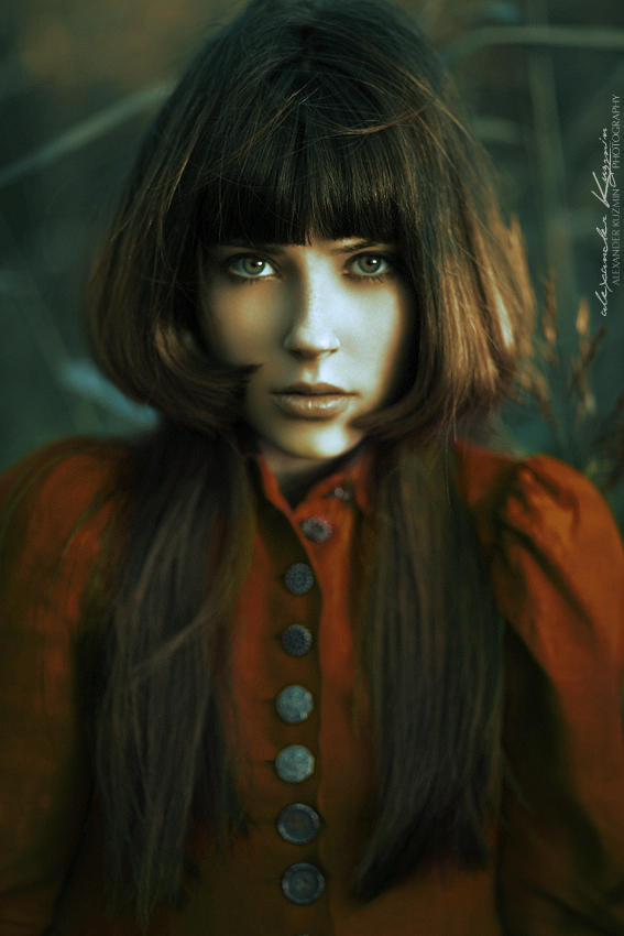 Scarlet by kuzminphoto