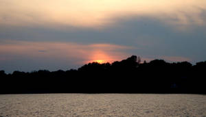 Silver Sound, All Around by EscapeAAnxiety