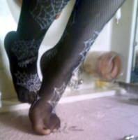 Skyler's Feet 6 by writer-not-a-fighter