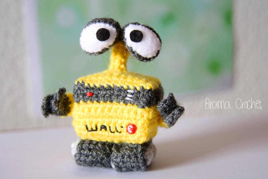 WallE Amigurumi crochet doll by BramaCrochet on DeviantArt