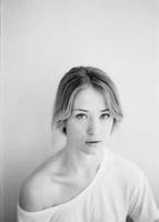 Dani in the studio by mitchRZ