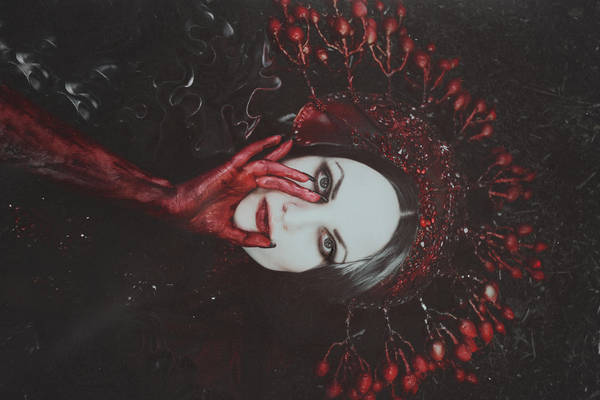 Bloody mistress by NataliaDrepina