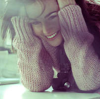 Helena and a smile by MiguelGaudencio