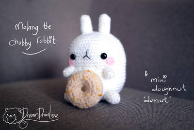 Molang the chubby bunny by Loilie