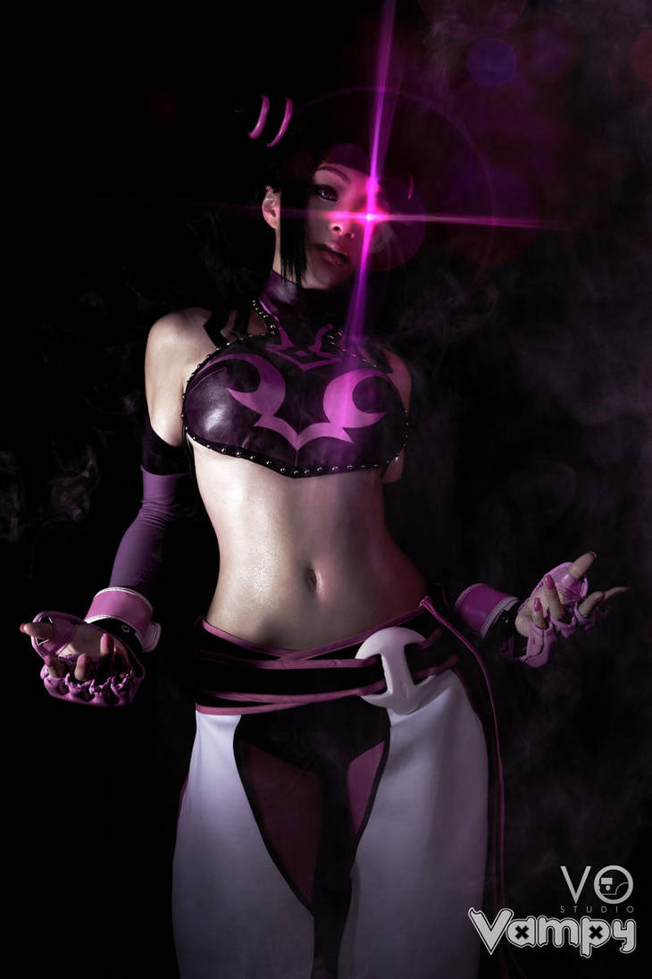 Street Fighter 4 Juri Han Cosplay by Vostalgic
