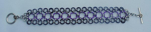 Gothic Maru Bracelet by Ginkage