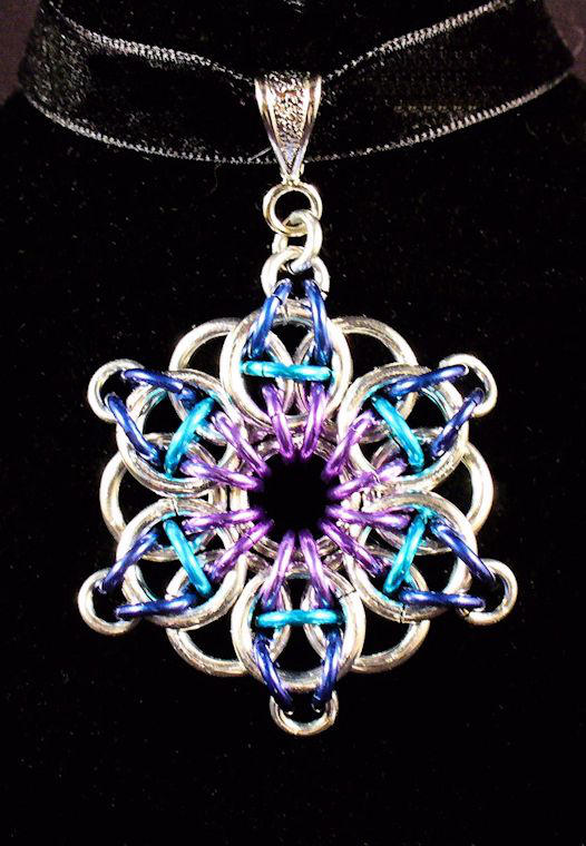 Celtic Star Pendant by Ginkage