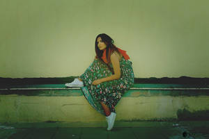 The lonely girl on the roof.. by gzmrt