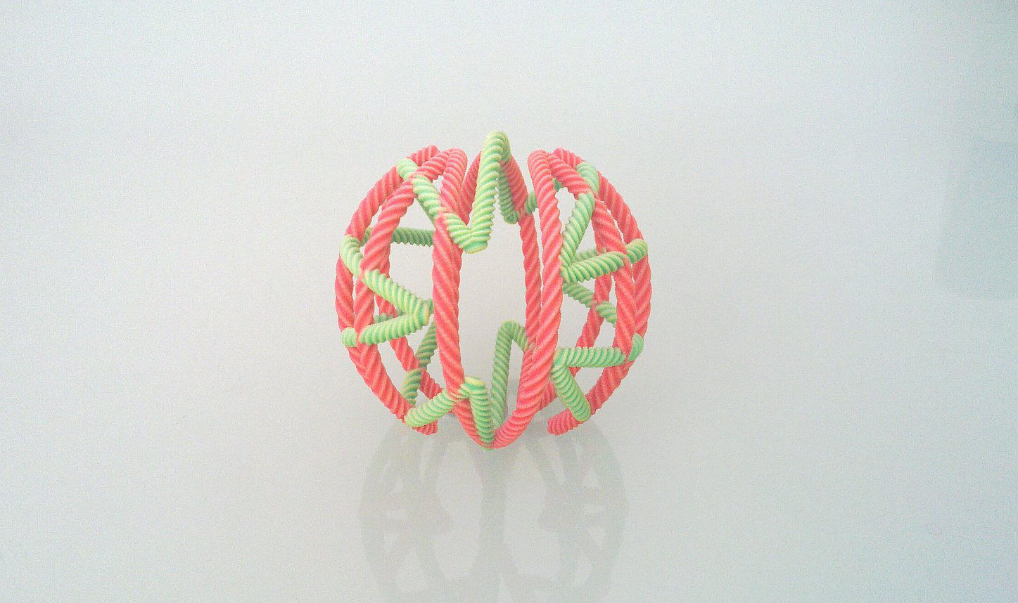 Sandstone String Ball 2 by llewelld