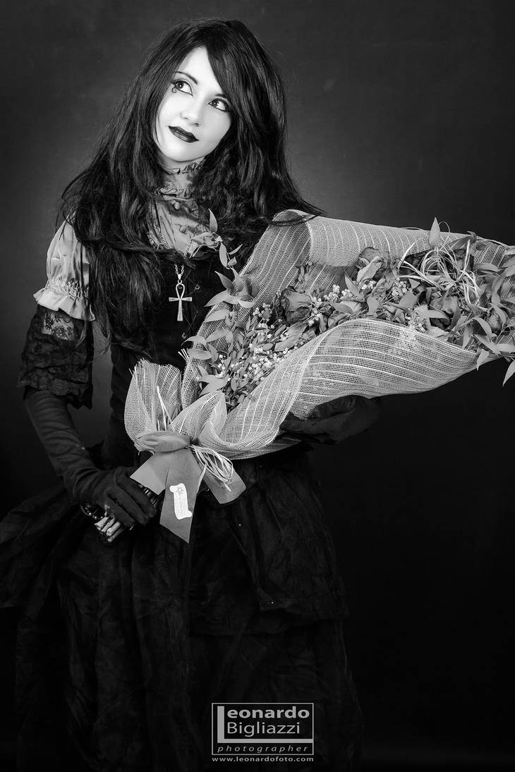 Death of the Endless cosplay - Dried flowers by Cospoison