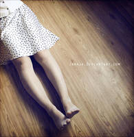 Legs, baby by Janaja