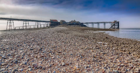 Birnbeck Pier at low tide by Vitaloverdose