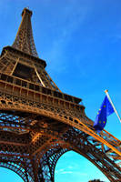 Eiffel Tower by AlanSmithers