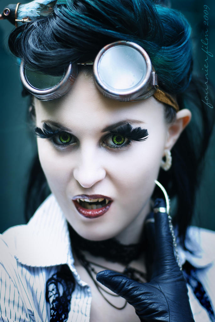 Steampunk Vampire by ctrlaltvamp