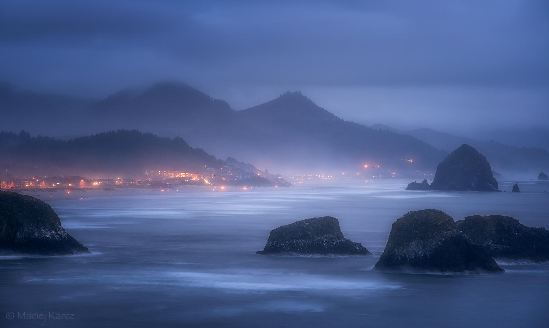 Earth shows its bones by MaciejKarcz