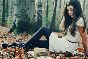 Monique XXI by themisscullen