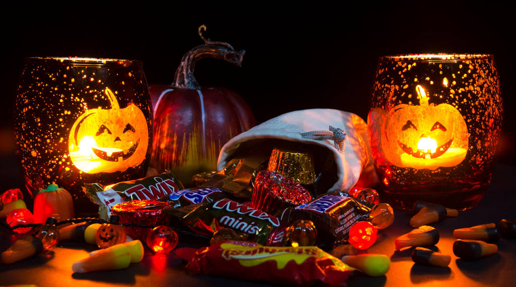 Halloween Night by Loffy0 Halloween Night by Loffy0
