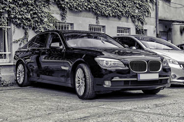 BMW 7 F01 by Abrimaal