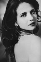 Her Frailness by iNeedChemicalX