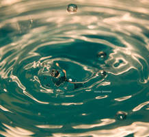 drop1 by Endlosertraum