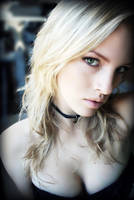 deviantID by simmiblonde